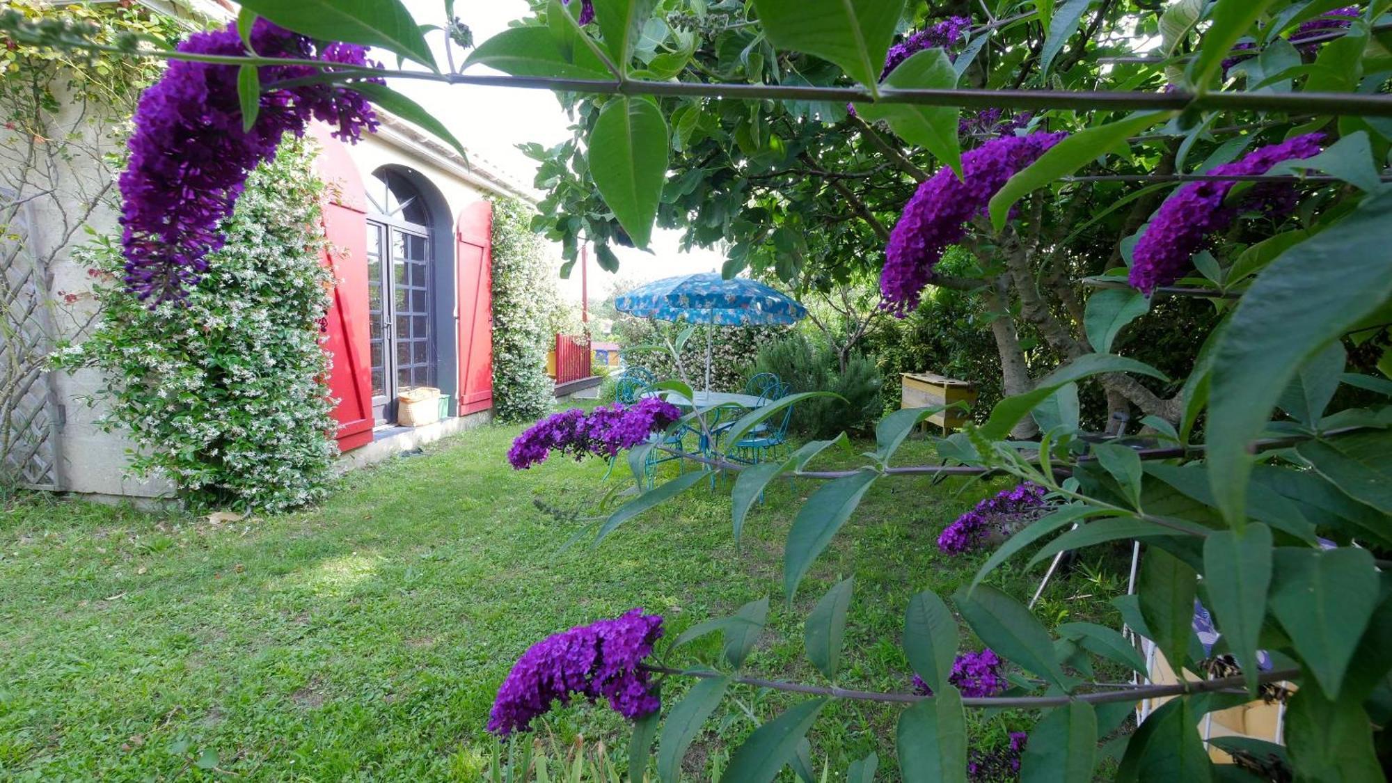 Les Jardins D'Ispahan Prignac-et-Marcamps Kültér fotó